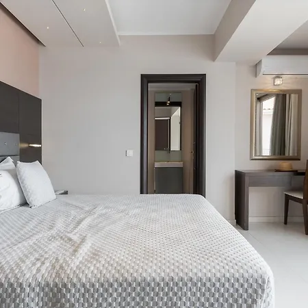 Aparthotel Kymothoe Elite