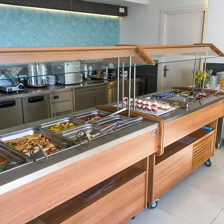 Kymothoe Elite Aparthotel Planos