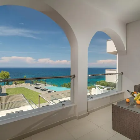 Kymothoe Elite Aparthotel