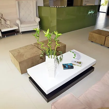 Aparthotel Kymothoe Elite