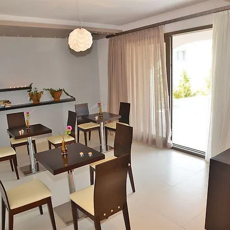 Aparthotel Kymothoe Elite 4*