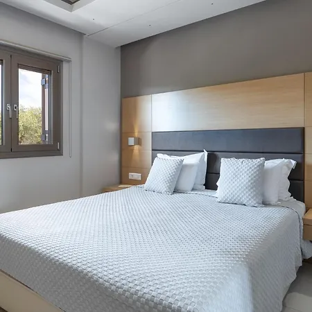 Kymothoe Elite Lejlighedshotel 4*