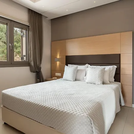 Lejlighedshotel Kymothoe Elite 4*