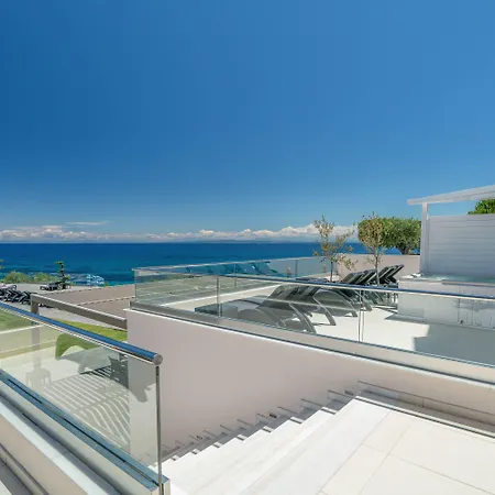 Kymothoe Elite Lejlighedshotel 4*