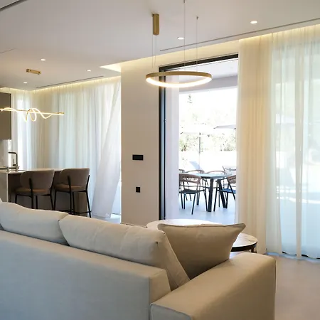 Lejlighedshotel Kymothoe Elite 4*